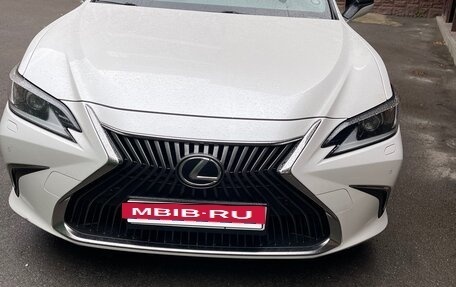 Lexus ES VII, 2019 год, 3 900 000 рублей, 3 фотография