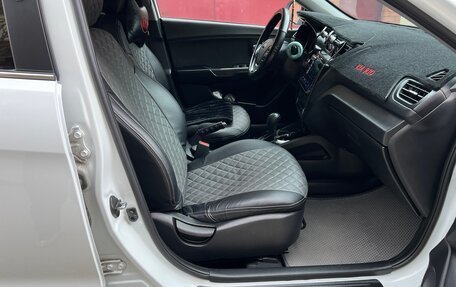 KIA Rio III рестайлинг, 2016 год, 950 000 рублей, 7 фотография
