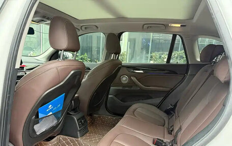 BMW X1, 2022 год, 2 500 000 рублей, 4 фотография