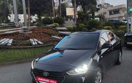 Hyundai Solaris II рестайлинг, 2018 год, 1 150 000 рублей, 2 фотография
