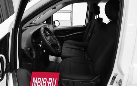 Mercedes-Benz Vito, 2019 год, 3 199 000 рублей, 14 фотография