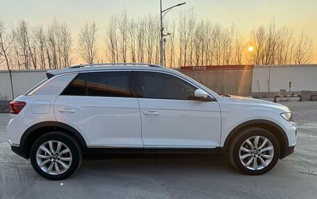 Volkswagen T-Roc I, 2023 год, 1 602 125 рублей, 4 фотография