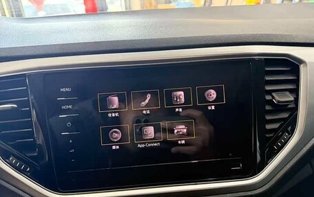 Volkswagen T-Roc I, 2023 год, 1 602 125 рублей, 16 фотография