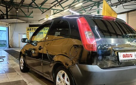Ford Fiesta, 2005 год, 229 000 рублей, 11 фотография