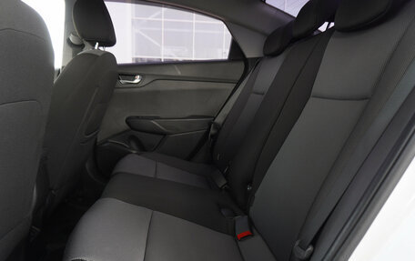 Hyundai Solaris II рестайлинг, 2021 год, 1 667 000 рублей, 21 фотография