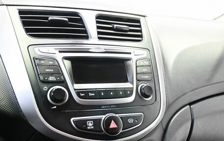 Hyundai Solaris II рестайлинг, 2014 год, 999 900 рублей, 18 фотография