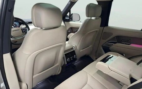 Land Rover Range Rover IV рестайлинг, 2022 год, 12 500 000 рублей, 18 фотография