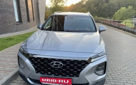 Hyundai Santa Fe IV, 2019 год, 2 500 000 рублей, 1 фотография