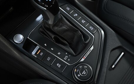 Volkswagen Tiguan II, 2017 год, 2 249 000 рублей, 11 фотография