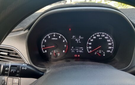 Hyundai Solaris II рестайлинг, 2018 год, 1 340 000 рублей, 8 фотография