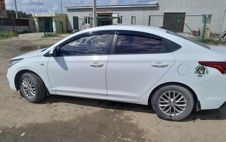 Hyundai Solaris II рестайлинг, 2018 год, 1 340 000 рублей, 17 фотография