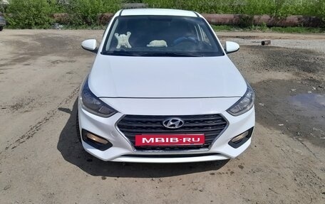 Hyundai Solaris II рестайлинг, 2018 год, 1 340 000 рублей, 15 фотография