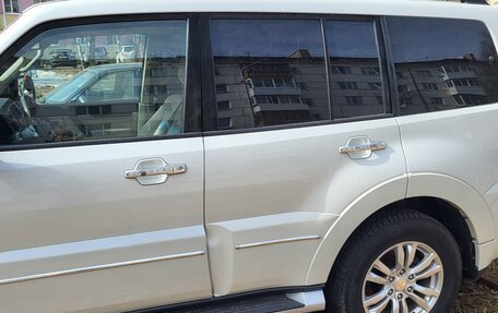 Mitsubishi Pajero IV, 2019 год, 3 900 000 рублей, 14 фотография