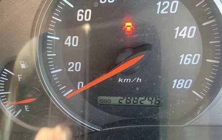 Toyota Mark II IX (X110), 2002 год, 780 000 рублей, 14 фотография