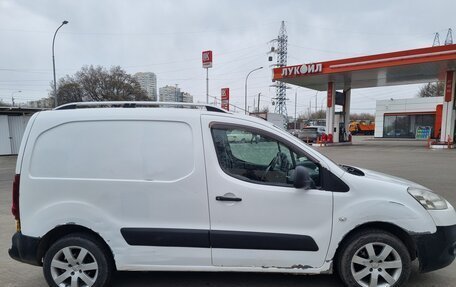 Peugeot Partner II рестайлинг 2, 2012 год, 530 000 рублей, 4 фотография