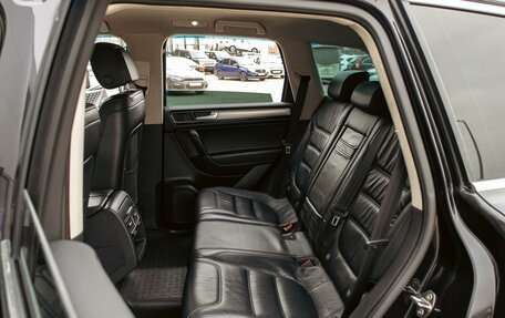 Volkswagen Touareg III, 2015 год, 2 465 000 рублей, 17 фотография
