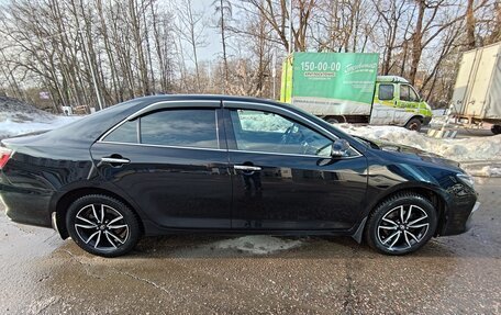 Toyota Camry, 2018 год, 2 100 000 рублей, 4 фотография