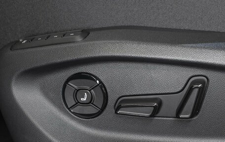 Volkswagen Tiguan, 2026 год, 4 640 000 рублей, 17 фотография