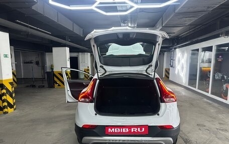 Volvo V40 Cross Country I, 2014 год, 1 000 000 рублей, 23 фотография