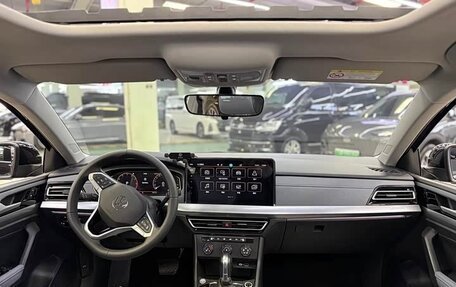 Volkswagen Lavida, 2023 год, 1 410 000 рублей, 7 фотография