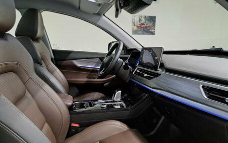 Chery Tiggo 8 Pro, 2023 год, 2 300 000 рублей, 13 фотография