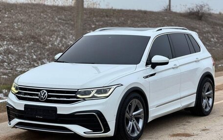 Volkswagen Tiguan II, 2022 год, 2 550 000 рублей, 3 фотография