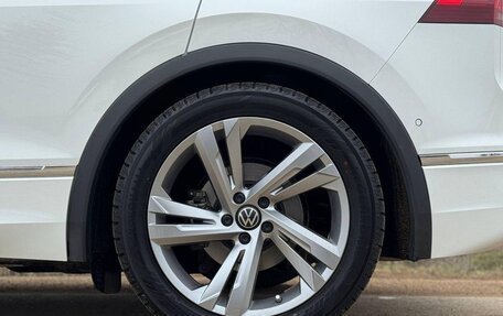 Volkswagen Tiguan II, 2022 год, 2 550 000 рублей, 16 фотография