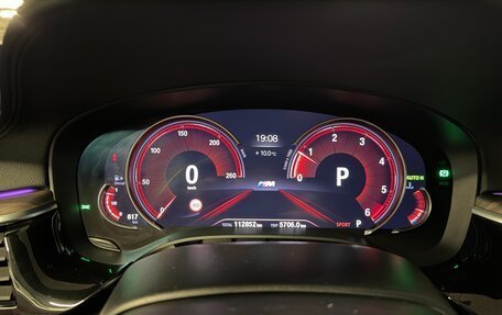 BMW 5 серия, 2018 год, 3 790 000 рублей, 10 фотография
