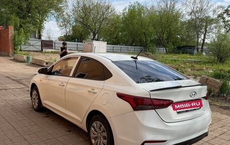 Hyundai Solaris II рестайлинг, 2018 год, 594 000 рублей, 6 фотография