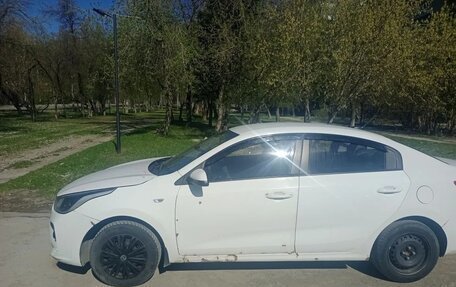 KIA Rio IV, 2019 год, 650 000 рублей, 3 фотография