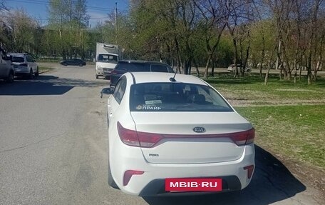 KIA Rio IV, 2019 год, 650 000 рублей, 2 фотография