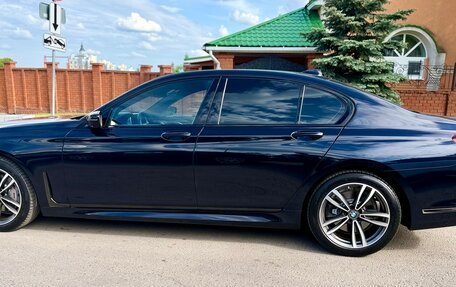 BMW 7 серия, 2019 год, 5 600 000 рублей, 8 фотография