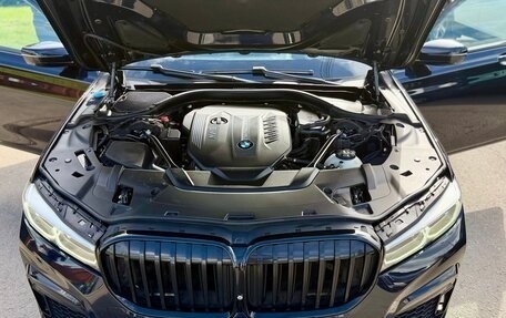 BMW 7 серия, 2019 год, 5 600 000 рублей, 11 фотография