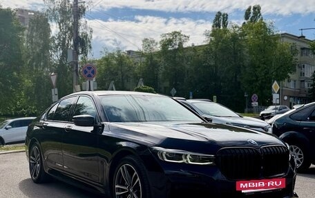 BMW 7 серия, 2019 год, 5 600 000 рублей, 3 фотография