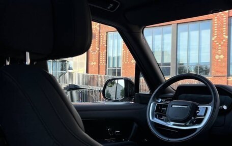 Land Rover Range Rover IV рестайлинг, 2023 год, 23 000 000 рублей, 21 фотография