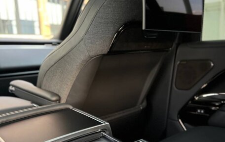 Land Rover Range Rover IV рестайлинг, 2023 год, 23 000 000 рублей, 34 фотография