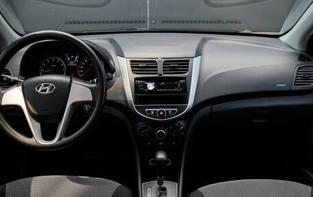 Hyundai Solaris II рестайлинг, 2013 год, 800 000 рублей, 9 фотография