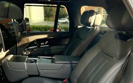 Land Rover Range Rover IV рестайлинг, 2023 год, 23 000 000 рублей, 33 фотография