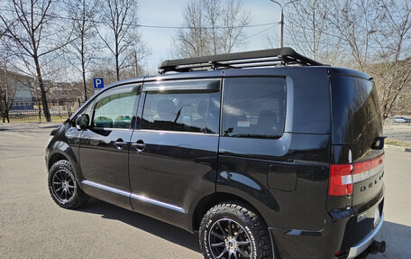 Mitsubishi Delica D:5 I, 2007 год, 1 800 000 рублей, 4 фотография