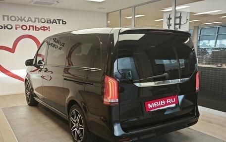 Mercedes-Benz V-Класс, 2021 год, 7 290 000 рублей, 6 фотография