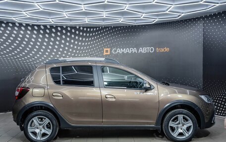 Renault Sandero II рестайлинг, 2020 год, 1 378 000 рублей, 5 фотография