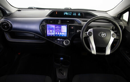 Toyota Aqua I, 2017 год, 999 000 рублей, 9 фотография