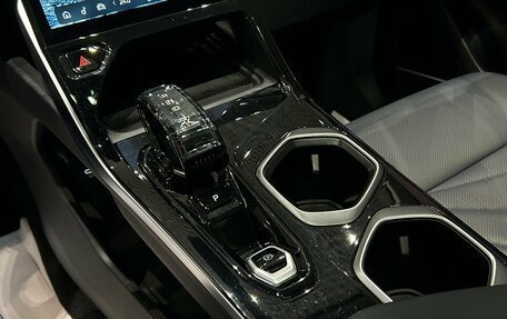Geely Atlas, 2024 год, 2 645 000 рублей, 39 фотография