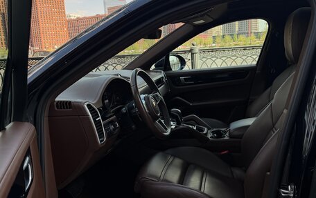 Porsche Cayenne III, 2021 год, 9 100 000 рублей, 14 фотография