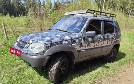 Chevrolet Niva I рестайлинг, 2011 год, 415 000 рублей, 6 фотография