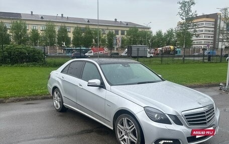 Mercedes-Benz E-Класс, 2009 год, 950 000 рублей, 2 фотография