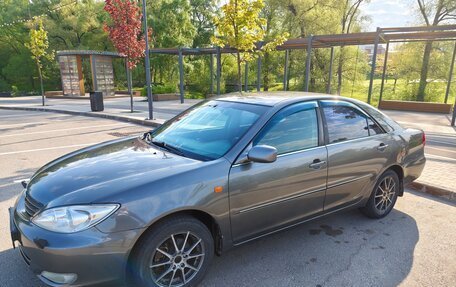 Toyota Camry V40, 2002 год, 680 000 рублей, 2 фотография