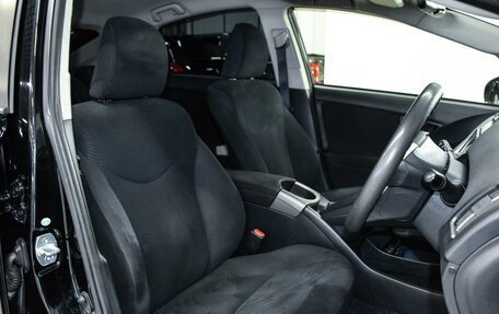 Toyota Prius, 2014 год, 1 249 000 рублей, 10 фотография
