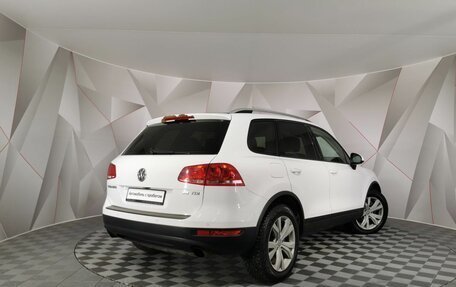 Volkswagen Touareg III, 2013 год, 2 045 000 рублей, 2 фотография