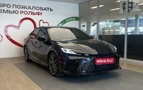 Toyota Camry, 2024 год, 4 190 000 рублей, 3 фотография